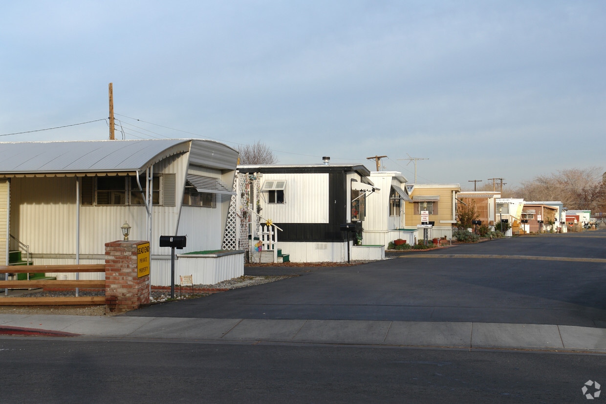 Primary Photo - 2880 Wrondel Way