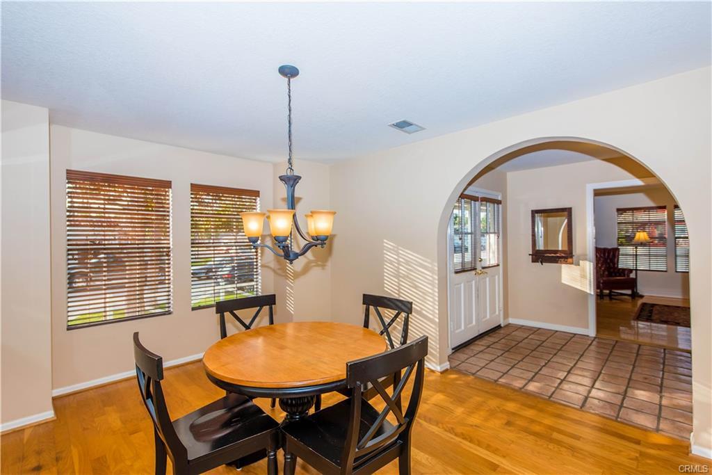 Foto principal - 289 N Cleveland St