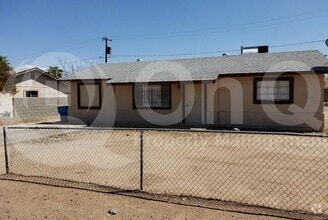 Building Photo - 6231 S 16th Pl