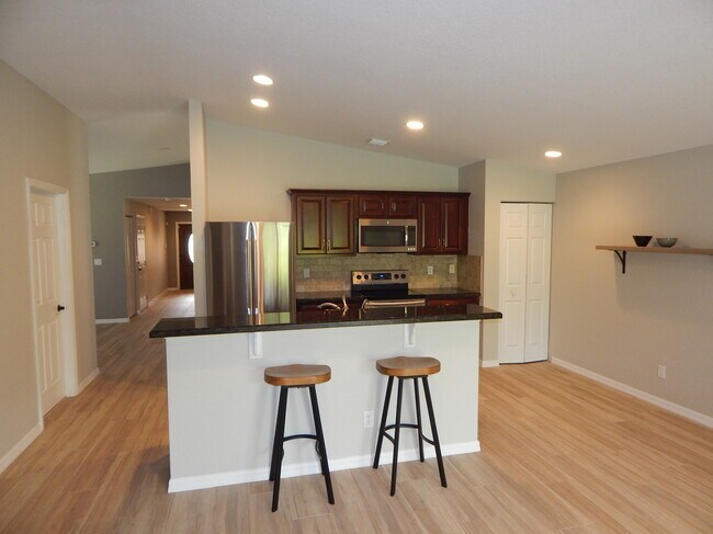 Building Photo - 4398 56th Ln