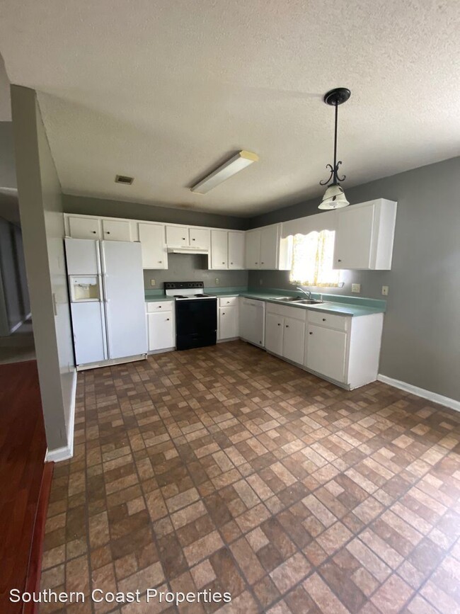 Building Photo - 3 br, 2 bath House - 1452 Enterprise Drive