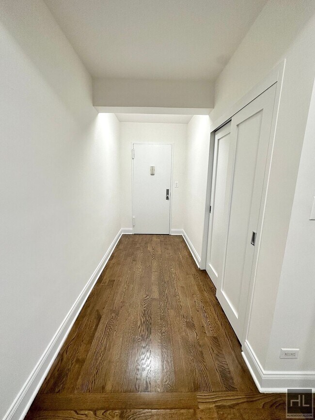 Foto del edificio - EAST 57 STREET