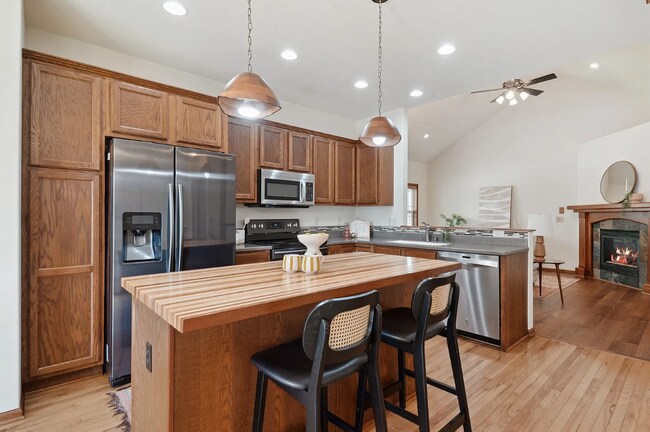 Foto del edificio - 4813 Sawyers Dr