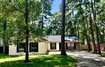 Building Photo - 27 N Greenbud Ct