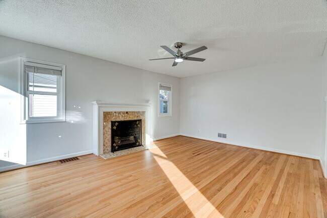 Foto del edificio - 1937 NE Dekum St