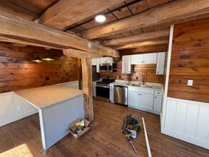 Building Photo - 2985 Granary Rd