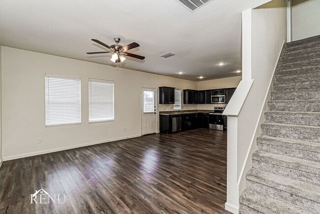 Building Photo - 6017 Mojave Dr