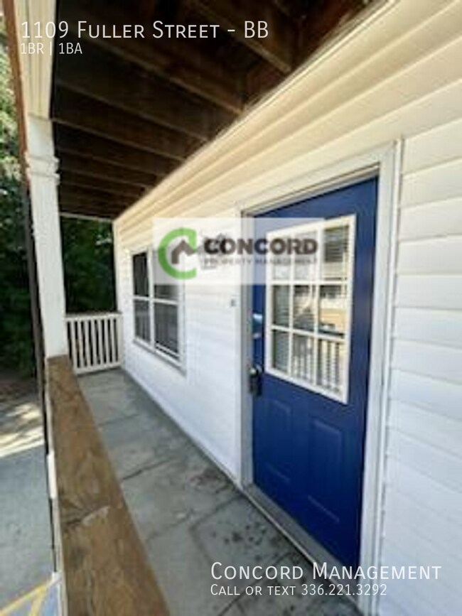 Building Photo - 1109 Fuller St