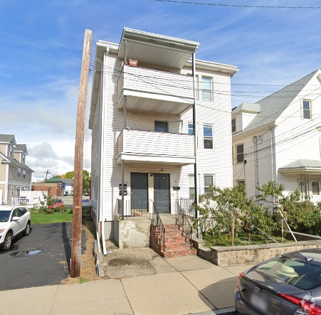 Building Photo - 23 Weitz St