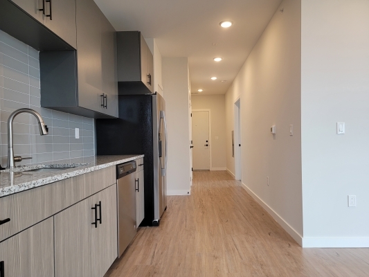 Foto principal - 412 E Healey St