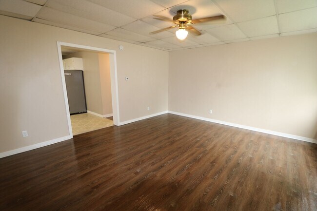 Building Photo - 1700,1702 Smith St., Burlington, IA 52601