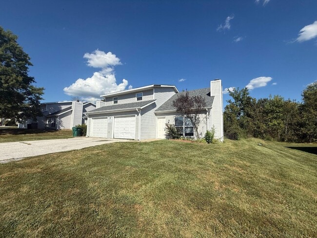Building Photo - 7220 N Moberly Dr