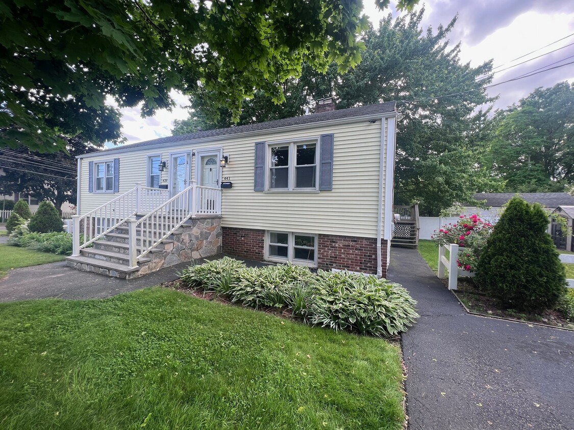 Primary Photo - 441 Henry Ave Ext