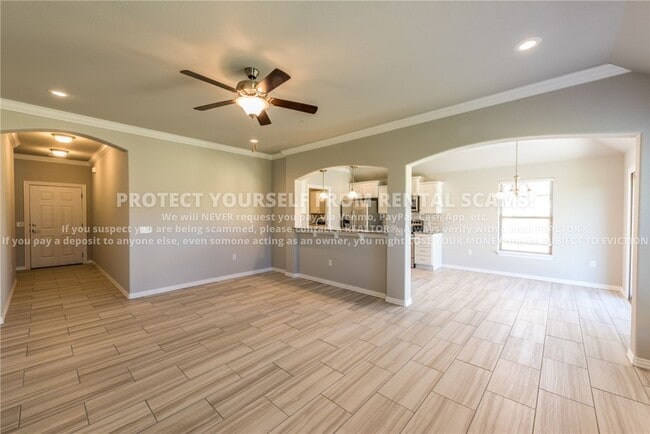 Building Photo - 50 N Benchmark Ln