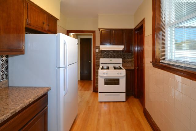 Foto del edificio - 6329 N Artesian Ave