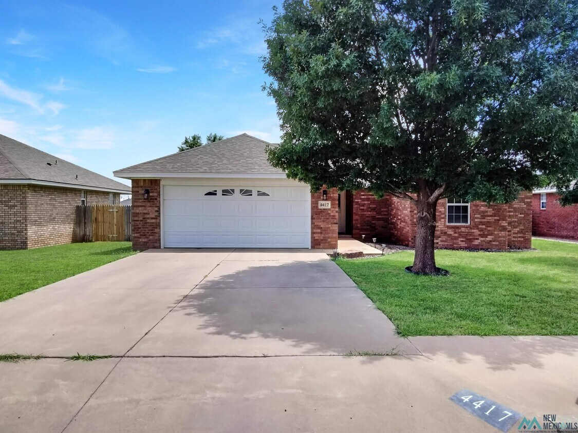 Foto principal - 4417 Sandstone Dr