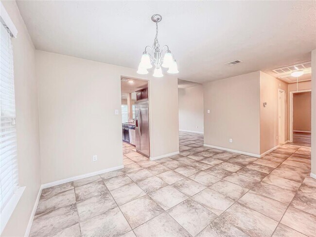 Building Photo - 11815 Green Colling Park Dr