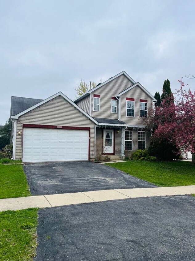 10121 63rd St, Kenosha, WI 53142 House Rental in Kenosha, WI