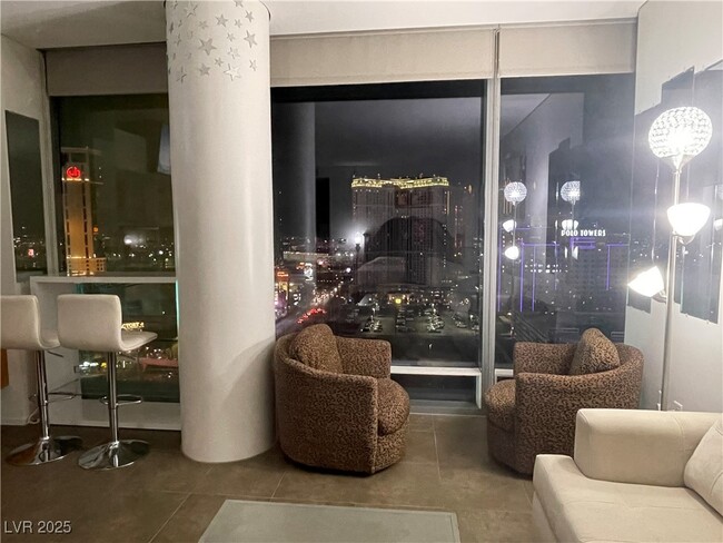 Foto del edificio - 3722 S Las Vegas Blvd