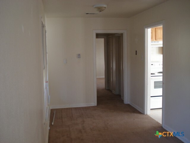 Foto del edificio - 303 Cloud St