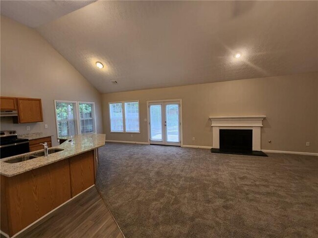 Building Photo - 9108 S Sterling Lakes Dr