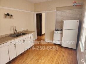 Building Photo - 1723 N 22nd St