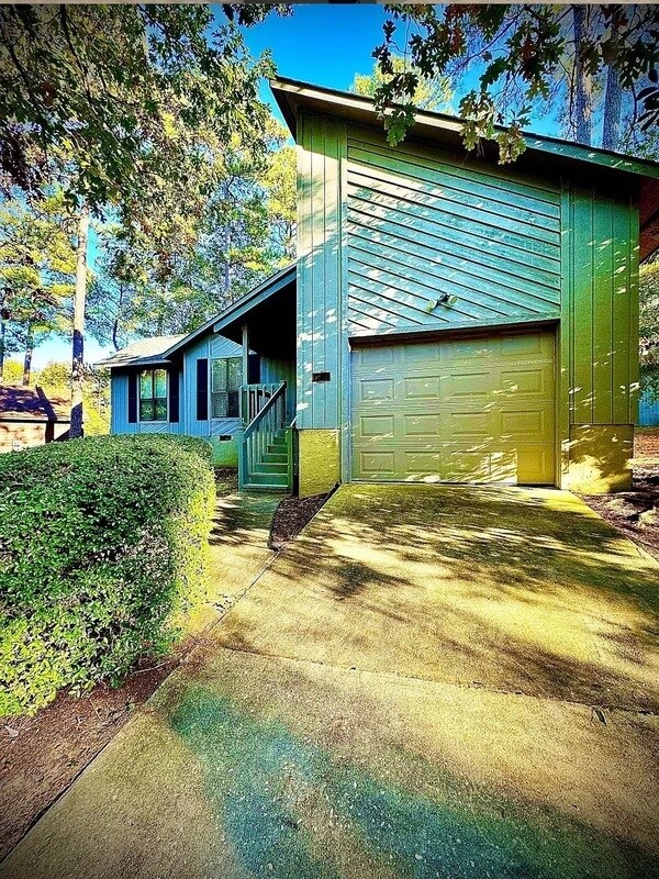 Foto del edificio - 5939 Dalton Rd