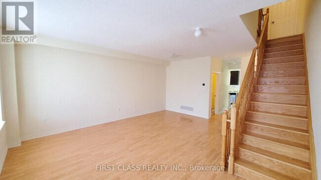 Building Photo - 40 Roy Grv Wy