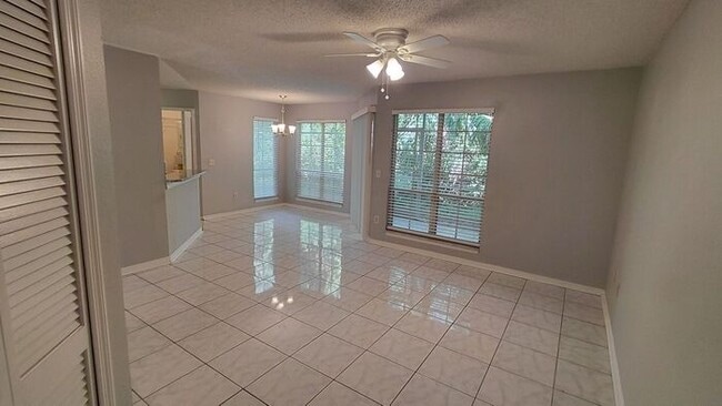 Photo - 4666 Pembrook Pl Apartment