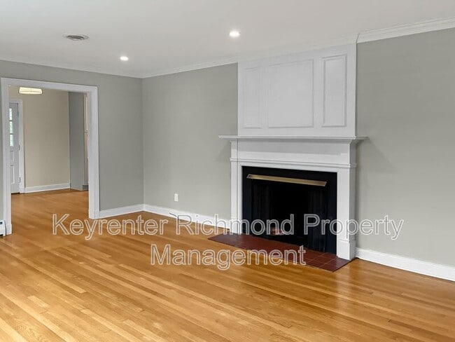 Building Photo - 4233 Pawnee Rd