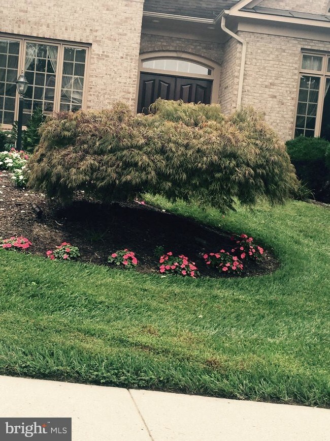 Foto del edificio - 1435 Carrington Ridge Ln