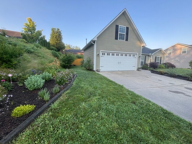 Foto del edificio - 132 Creekwalk Ln