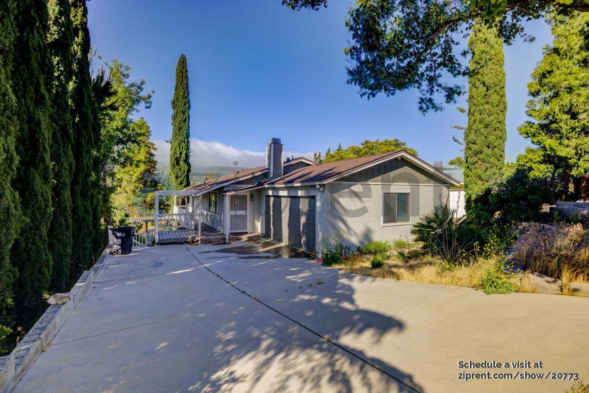 Primary Photo - 14520 Hardtree Dr