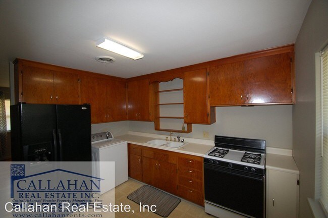 Foto del edificio - 5605 Camp Robinson Rd