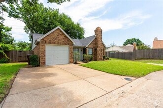 Building Photo - 3100 Boxwood Ln
