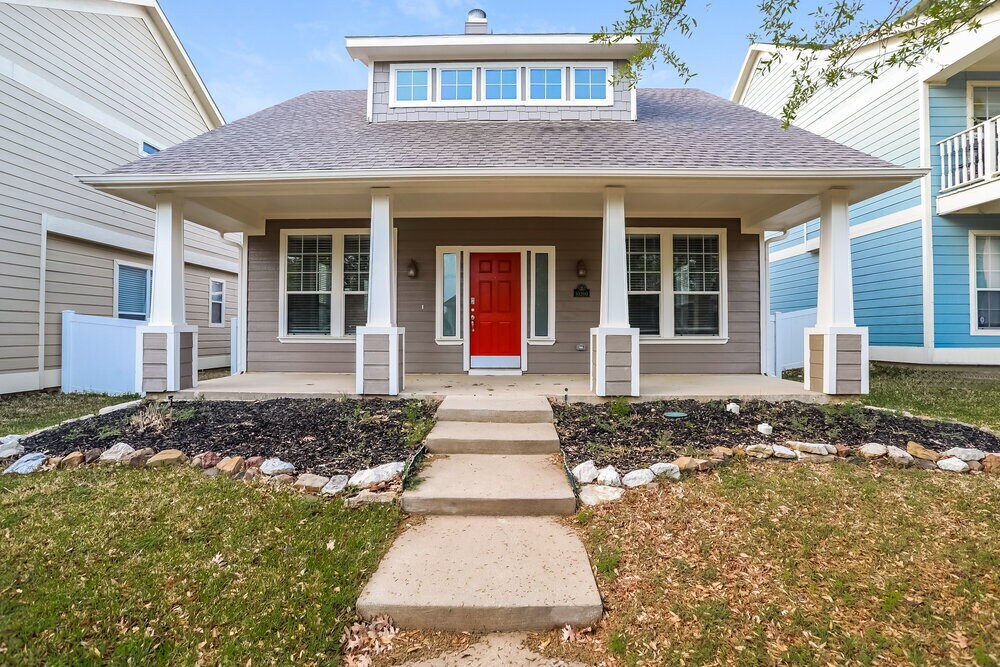 Primary Photo - 10200 Cedar Lake Dr