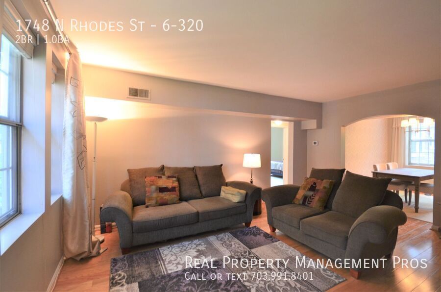 Primary Photo - 1748 N Rhodes St