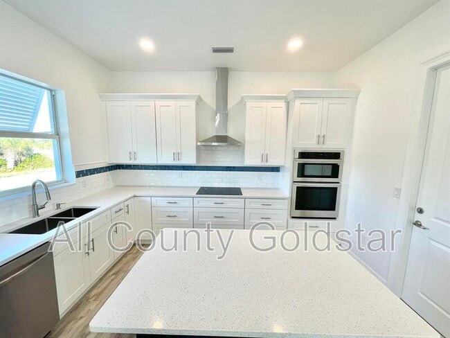 Foto del edificio - 10688 McAlester Cir