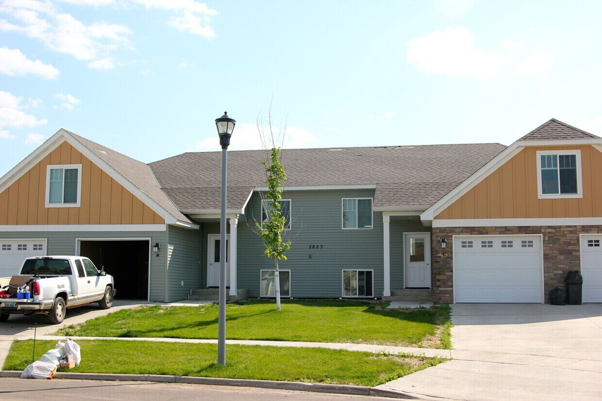 Primary Photo - House- NW