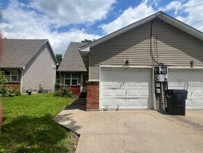 Building Photo - 722-724-724 Clinkscales Rd