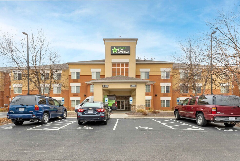 Furnished Studio-St. Louis - Airport - Central