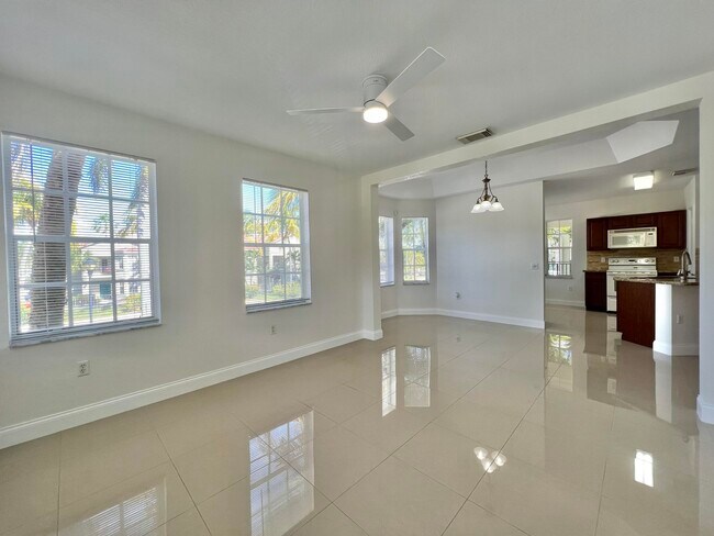 Foto del edificio - 1110 Belmont Pl