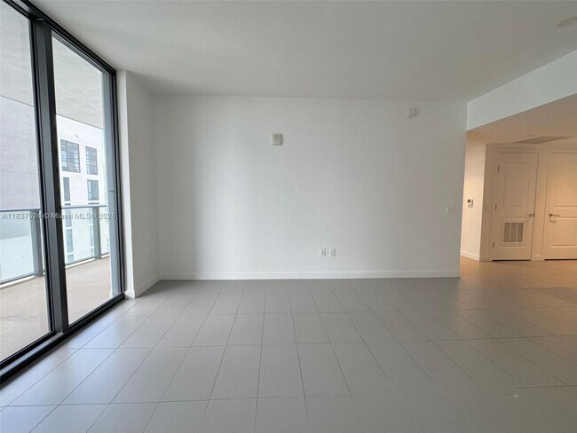Foto del edificio - 1600 NE 1st Ave
