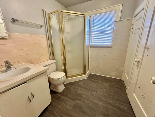 Foto del edificio - 2122 16th St