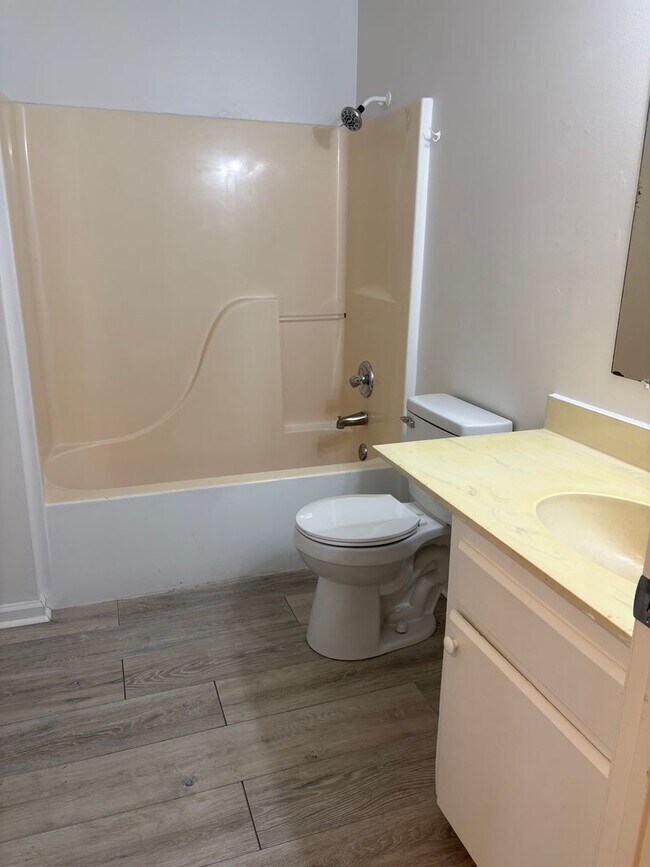 Foto del edificio - 2102 Clark St