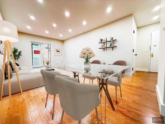 Foto del edificio - 3 bedroom in NEW YORK NY 10009