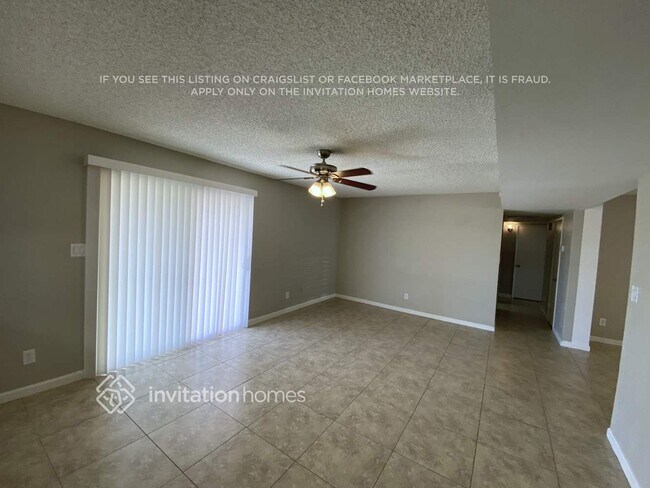 Foto del edificio - 2515 E Coronita Cir