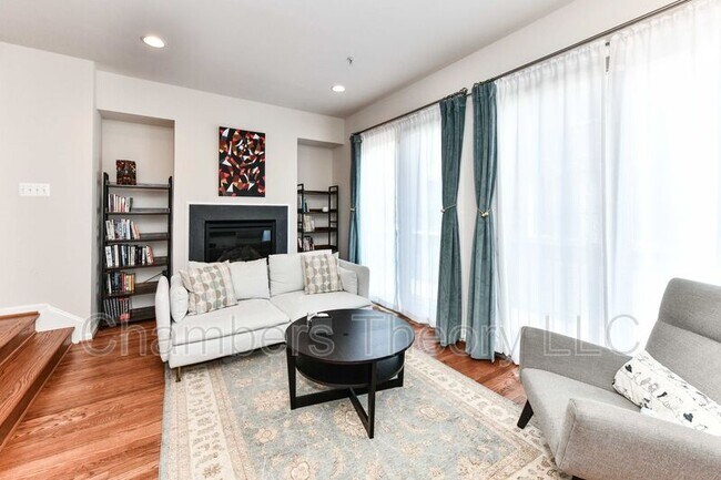 Foto del edificio - 3125 Blue Barn Way