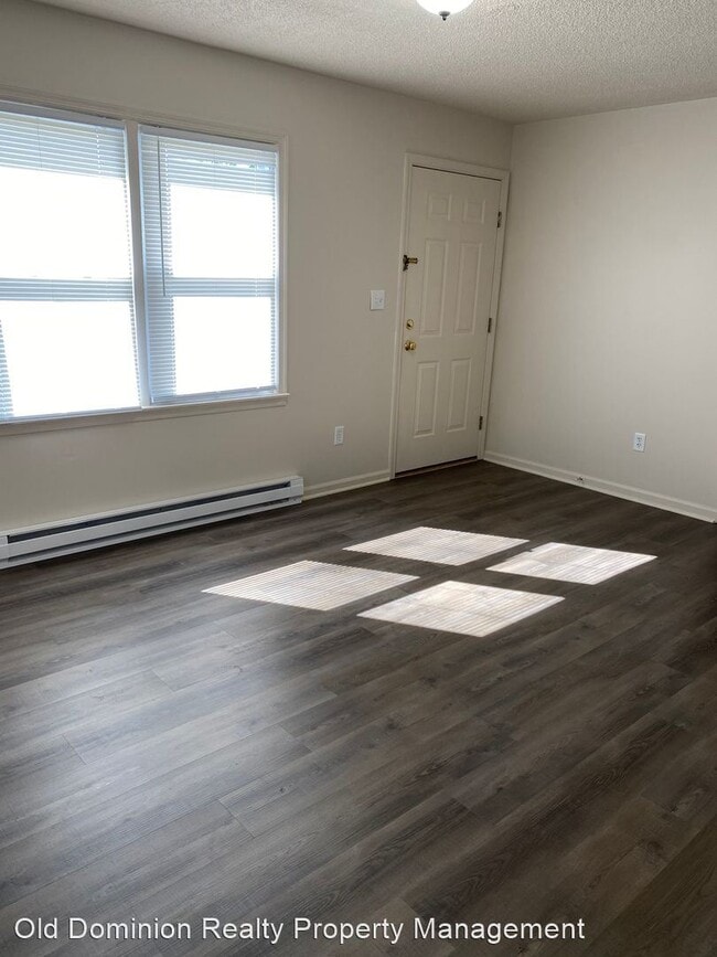 Building Photo - 2 br, 1 bath House - 3140 Lee Highway Apt....