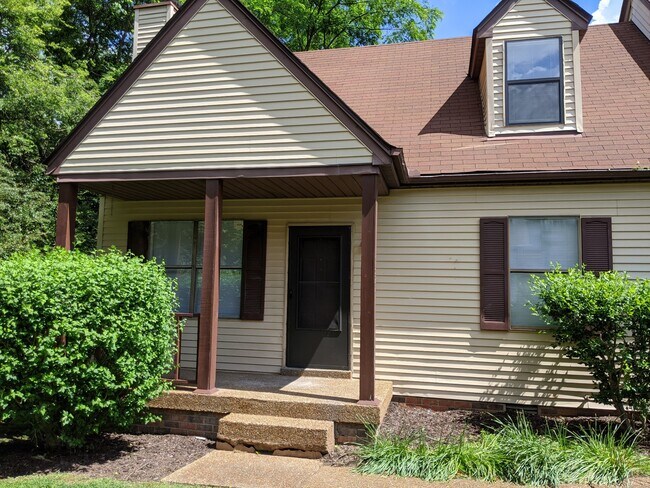 Building Photo - 1322 Quail Valley Rd